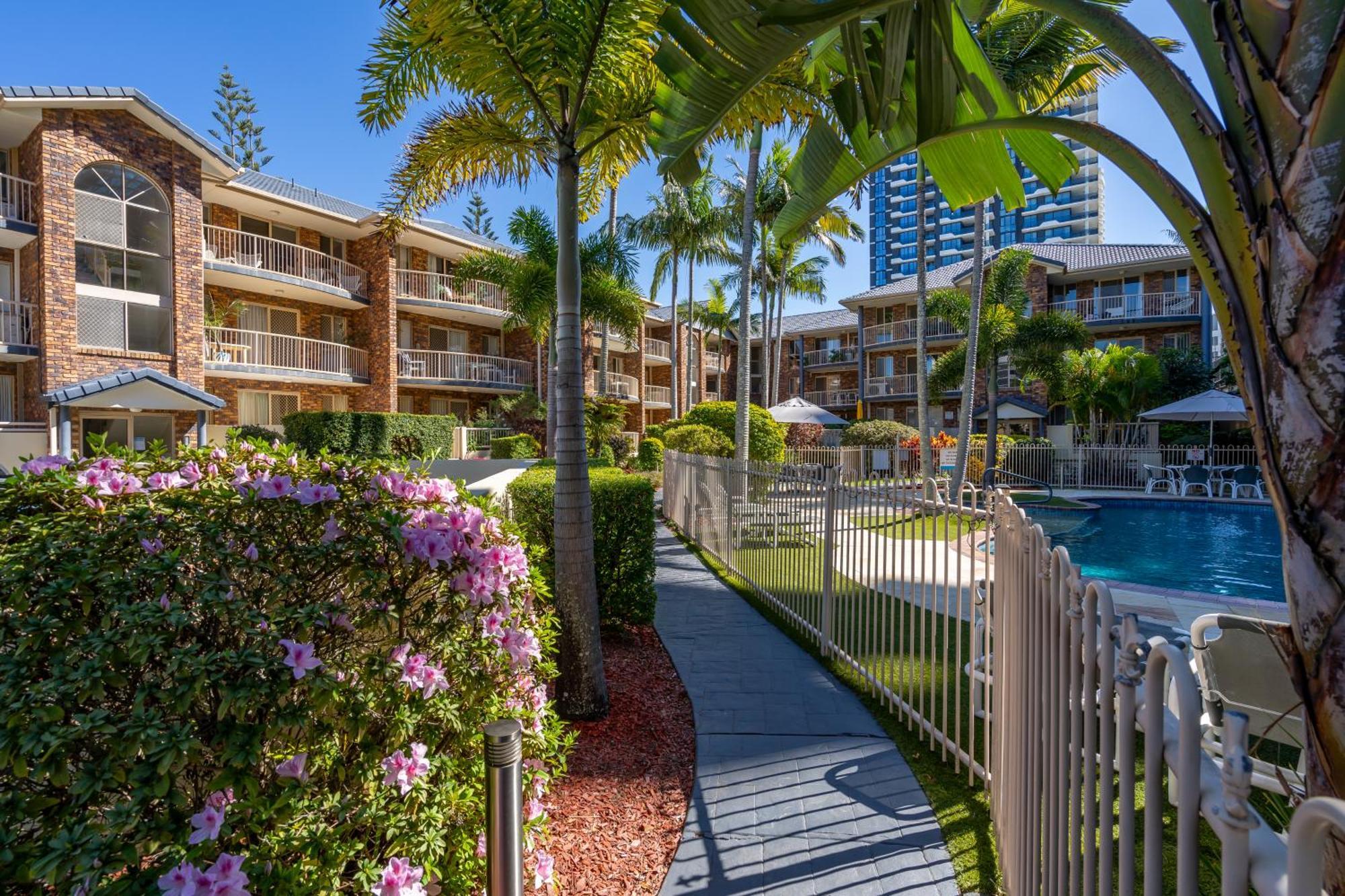 אפרטהוטל גולד קוסט Oceanside Cove מראה חיצוני תמונה